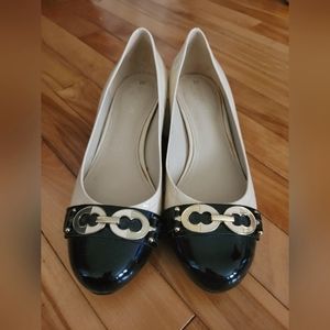 Women's Naturalizer shoes.